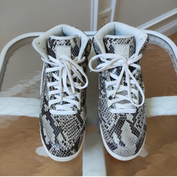 Nike Air Python Premium Brown Snake Gum Mens Sneakers size men's 9 - Picture 2 of 10